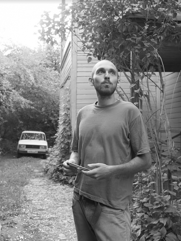 Лев во дворе 35 дома по ул. Белинского, 2021. Фотограф: Алик Якубович